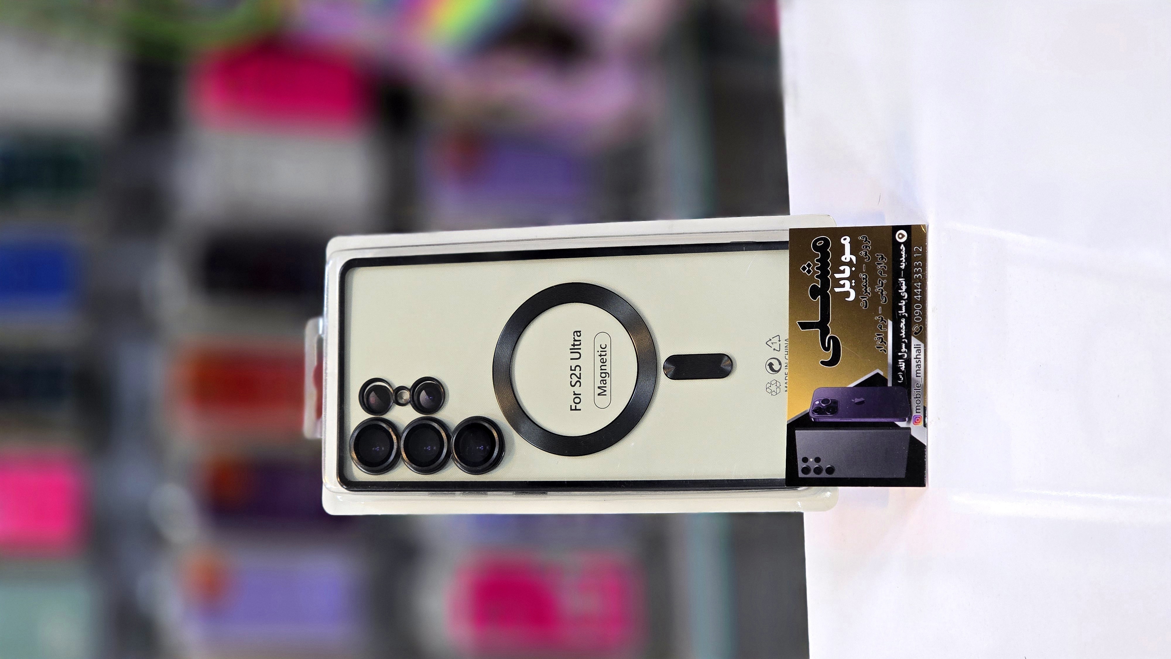قاب فشن کیس شفاف مگسیف محافظ لنزدار مدل Samsung Galaxy S24 FE - مشکی
